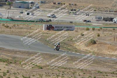 media/Apr-20-2025-AHRMA (Sun) [[393a79c373]]/Race/Group 11 early race/Turn 4b/